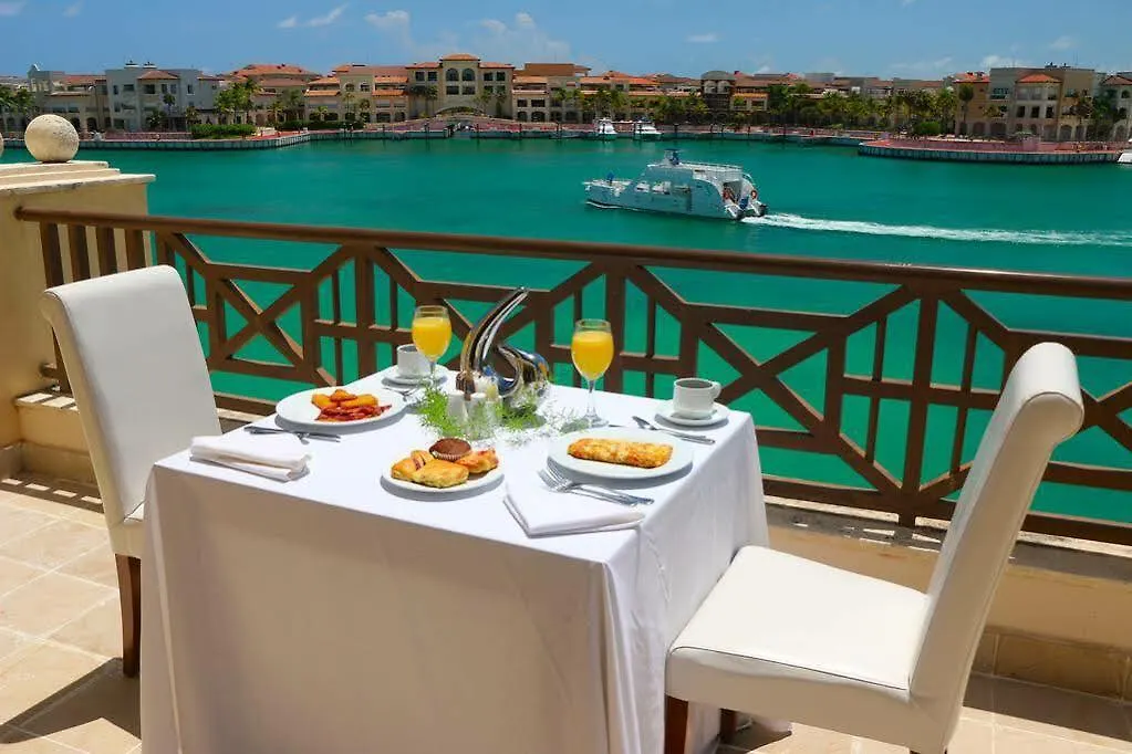 מלון פונטה קאנה Ancora Cap Cana & Marina Suites Resort