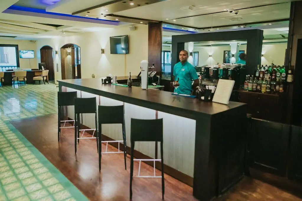 פונטה קאנה Ancora Cap Cana & Marina Suites Resort מלון פונטה קאנה